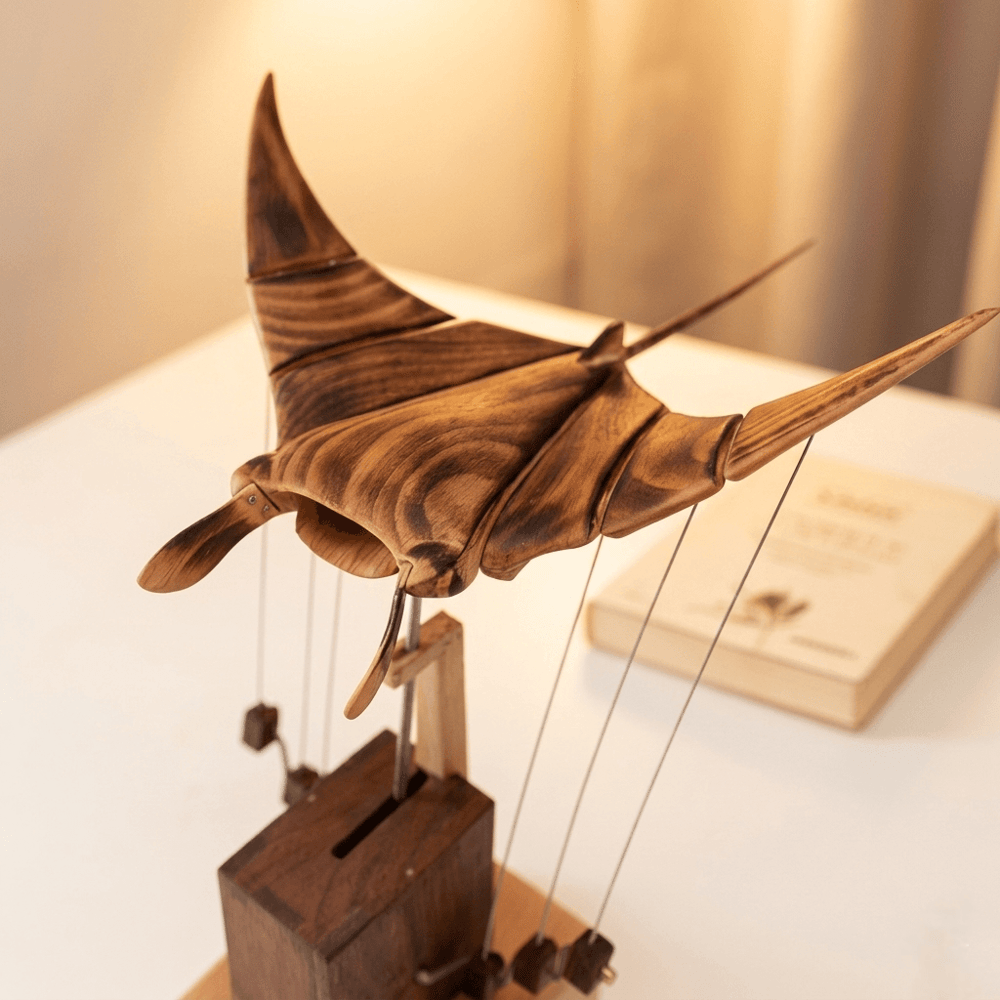 Wooden Manta Ray — The Gift Dad Won’t Forget 🐦⬛