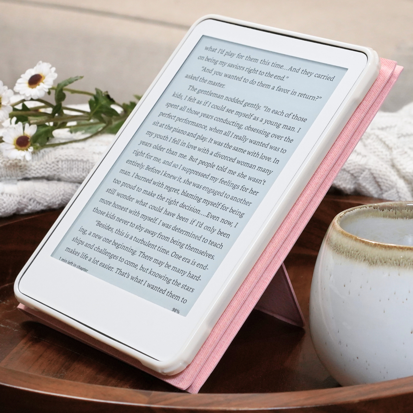 The Loveliest Kind of Sunday: Bookish Kindle Case