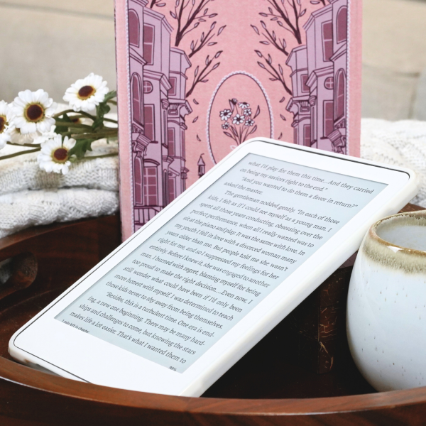 The Loveliest Kind of Sunday: Bookish Kindle Case