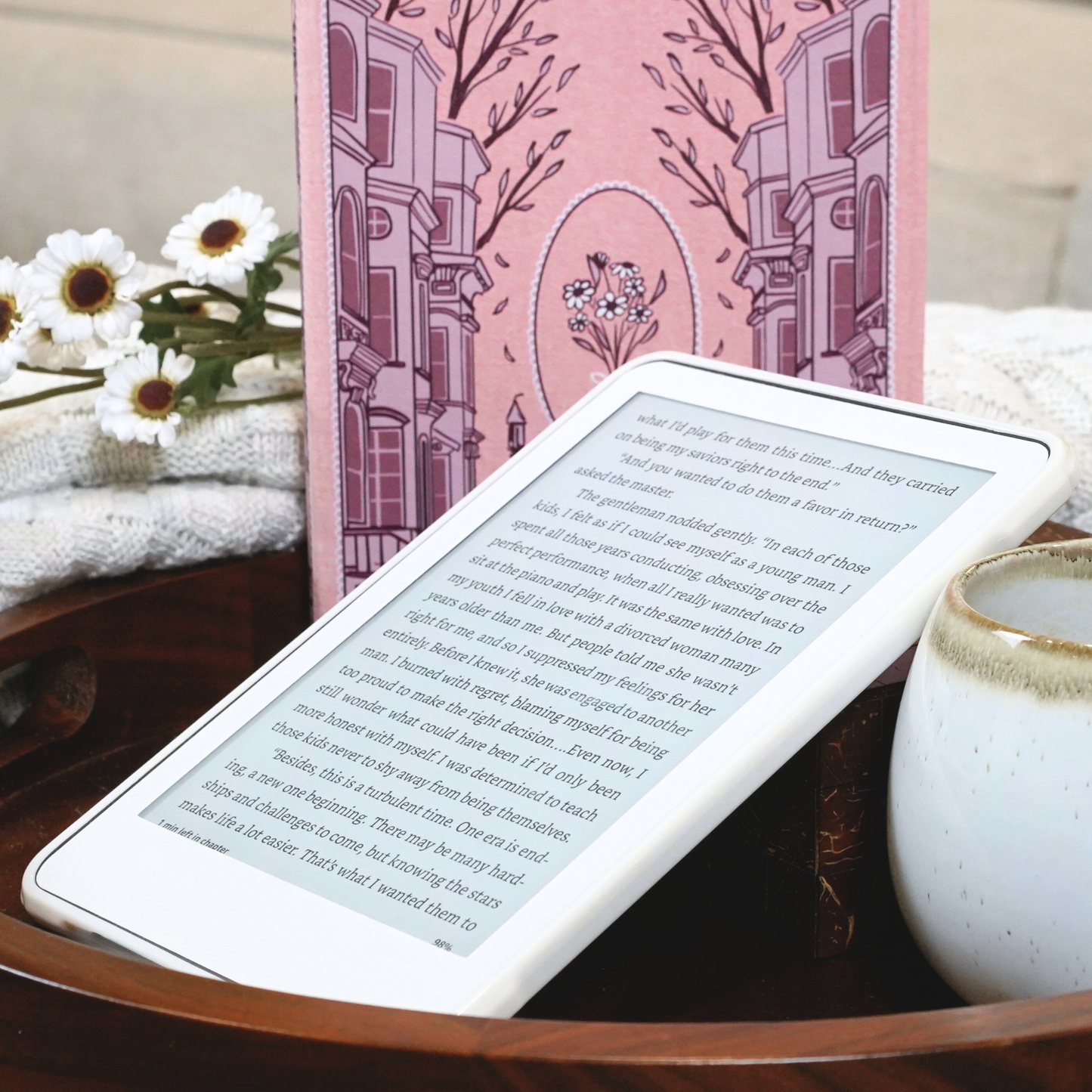 The Loveliest Kind of Sunday: Bookish Kindle Case