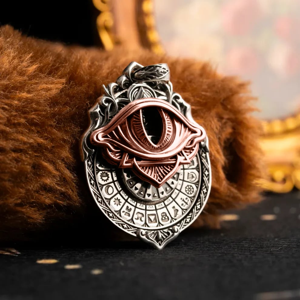 Handmade Tarot Vision Pendant: Connect to Cosmic Wisdom Anytime（Cheat Sheet Included)