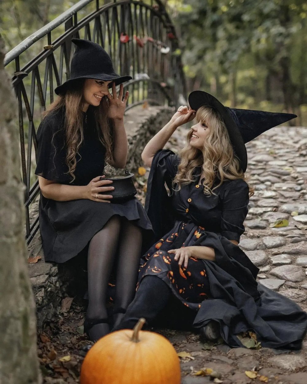 Women Gothic Knitting Black Wizard Hat