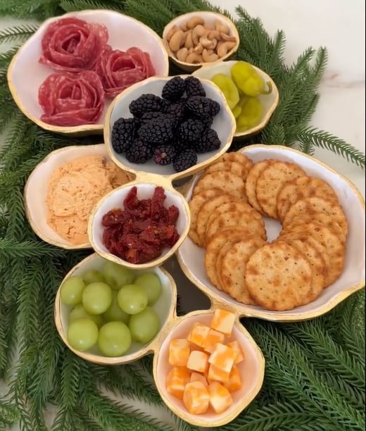 🍽️ Cluster Accent Bowls – Shiny Gold Brass Snack & Appetizer Serving Dish