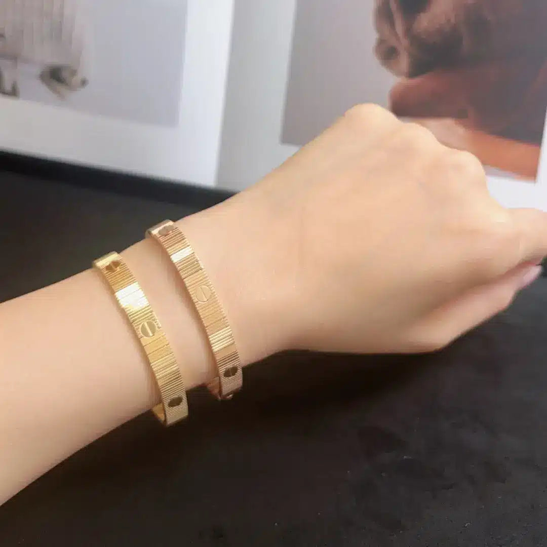 【Valerion Jewelry】 2025 NEW LOVE BRACELET BRUSHED STYLE BRACELET