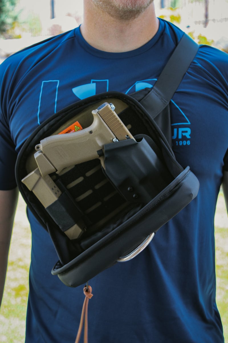 Gunslinger-Magnetic quick-release gun bag