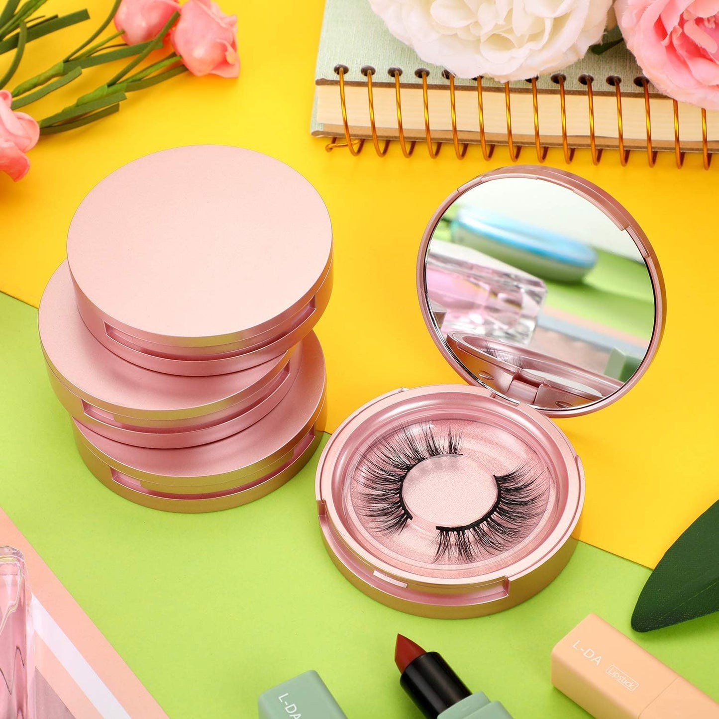THE LASHES EVERY GIRLIE NEEDS.