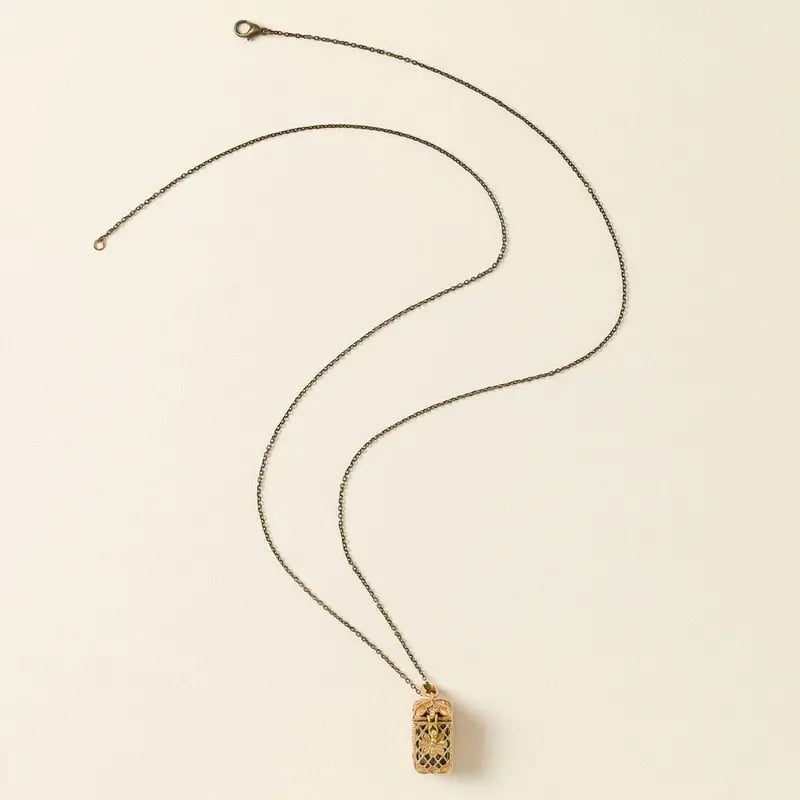 🔥LAST DAY 49% OFF - 📿Tiny Tarot Deck Necklace