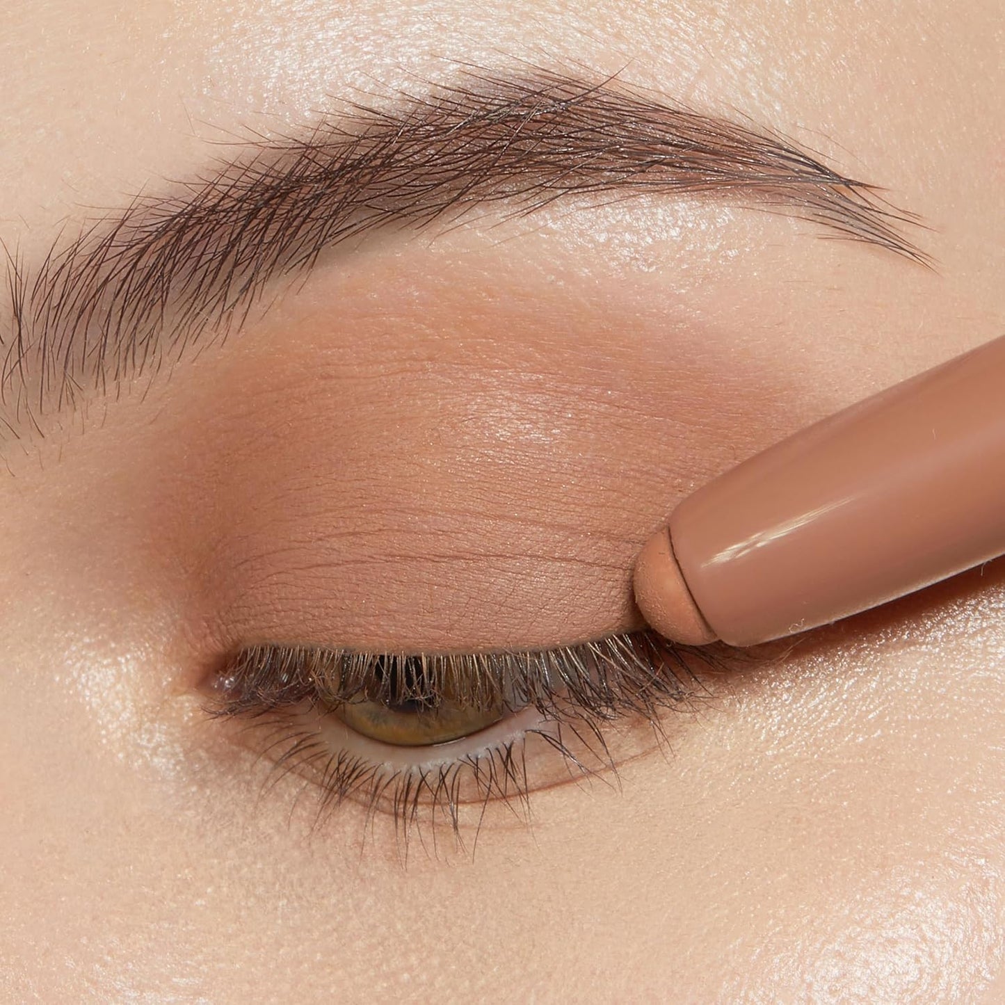 Eyeshadow Pen in Lasting Color