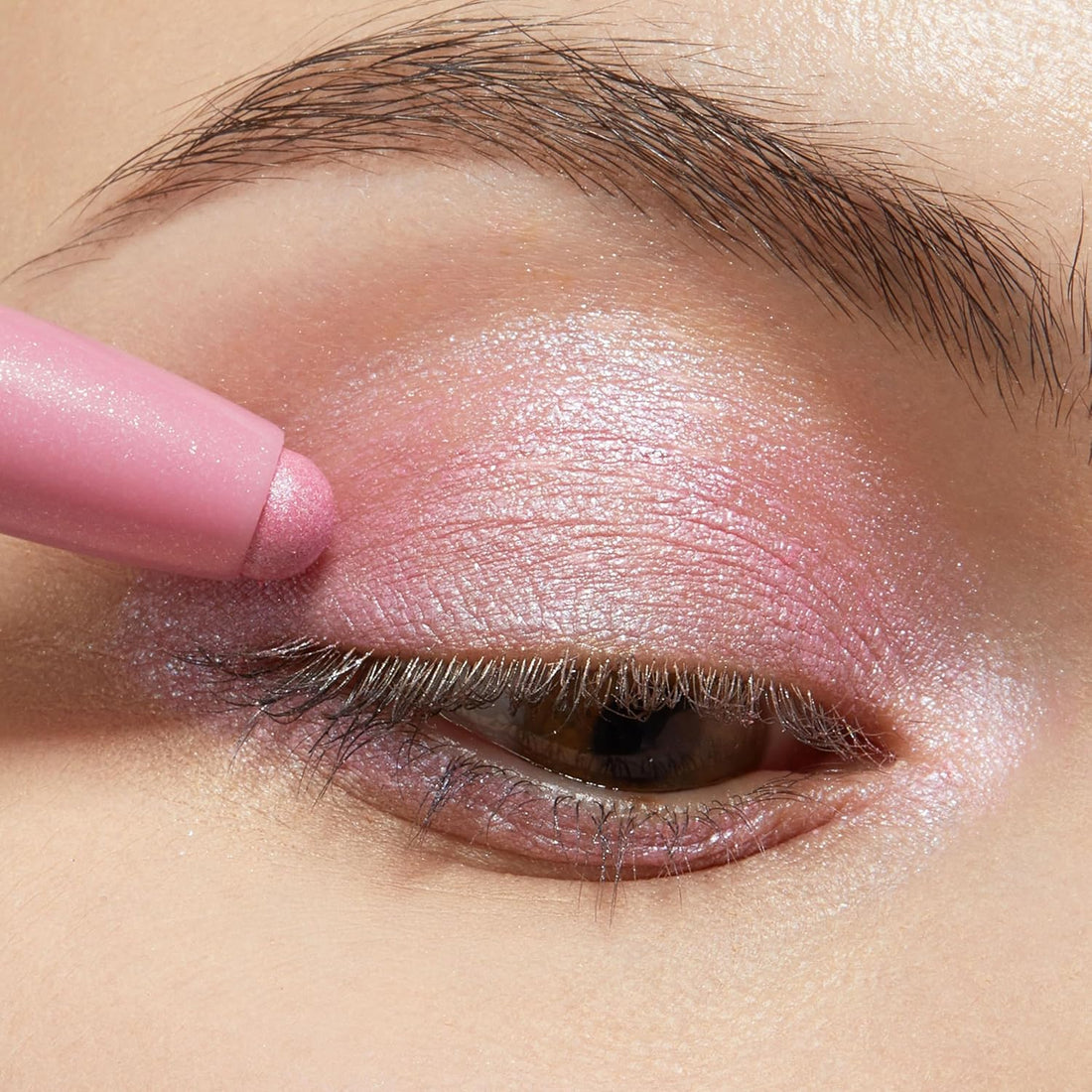 Eyeshadow Pen in Lasting Color