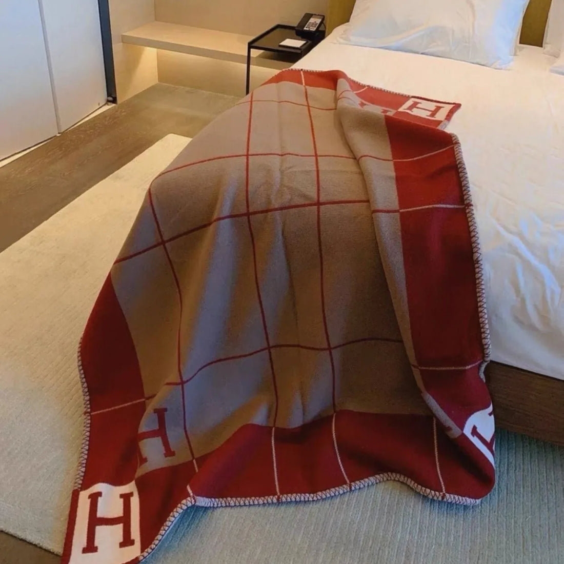 Letter Luxury Heavy Wool Cashmere Blanket Soft Warm