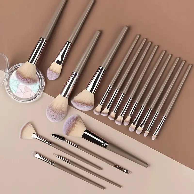 3-20Pcs Premium Foundation Makeup Brushes Set