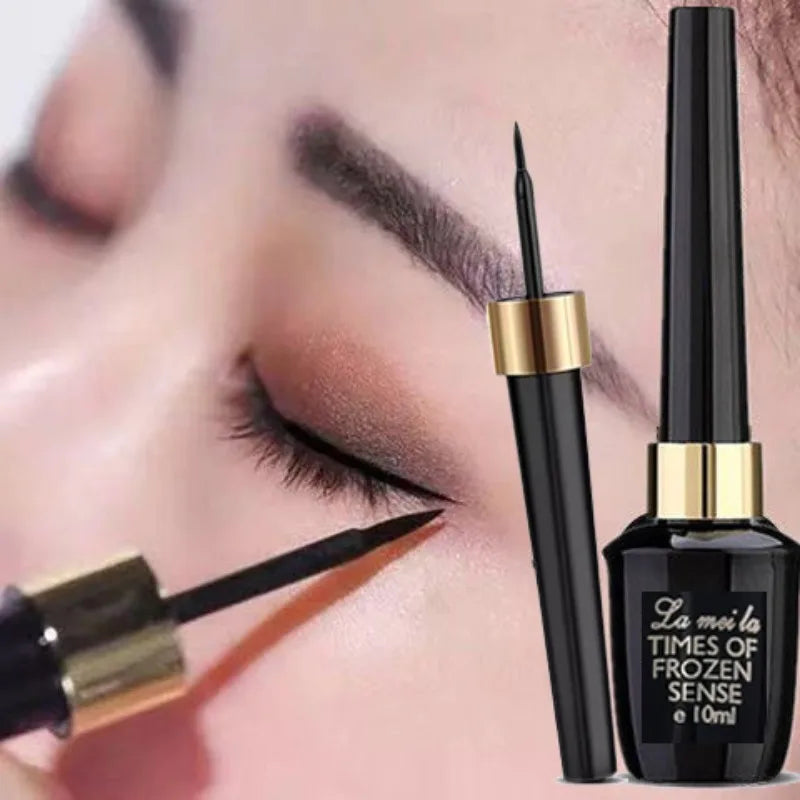 Black Waterproof Eyeliner Pen – Ultra-Fine Tip, Quick-Dry & Long-Lasting