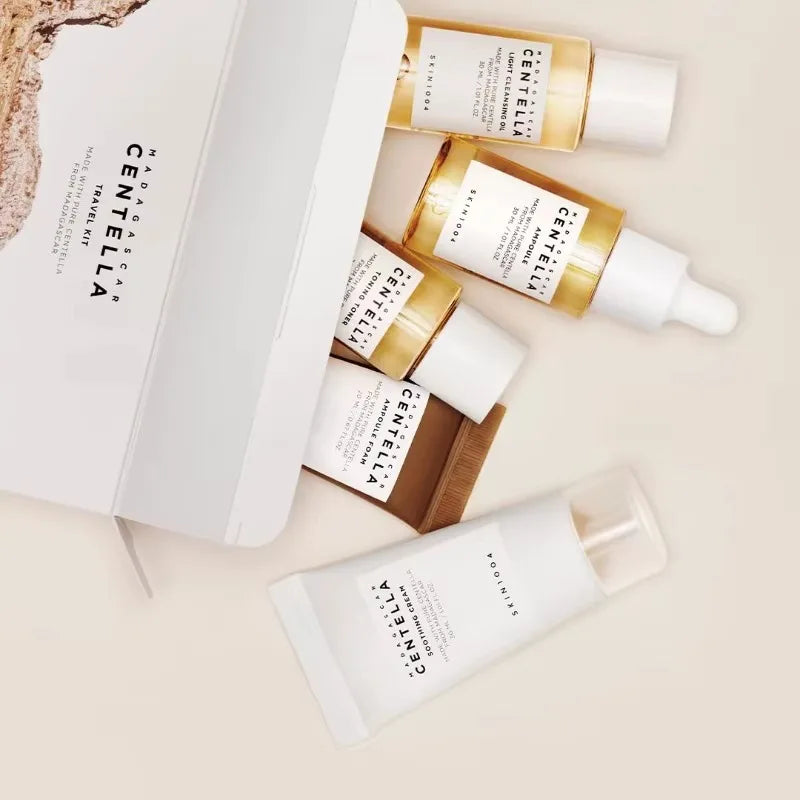 Madagascar Centella Travel Kit, Toner, Ampoule, Soothing Cream, Cleansing Oil, Ampoule Foam, Basic Skincare Mini 5pcs