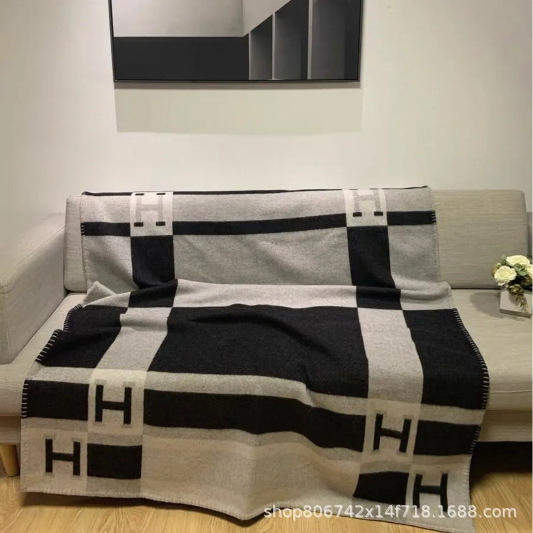 Letter Luxury Heavy Wool Cashmere Blanket Soft Warm