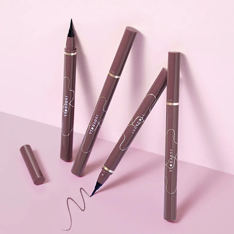 Judydoll Ultra-Fine Liquid Eyeliner Pen – Matte, Fast-Dry & Long-Lasting