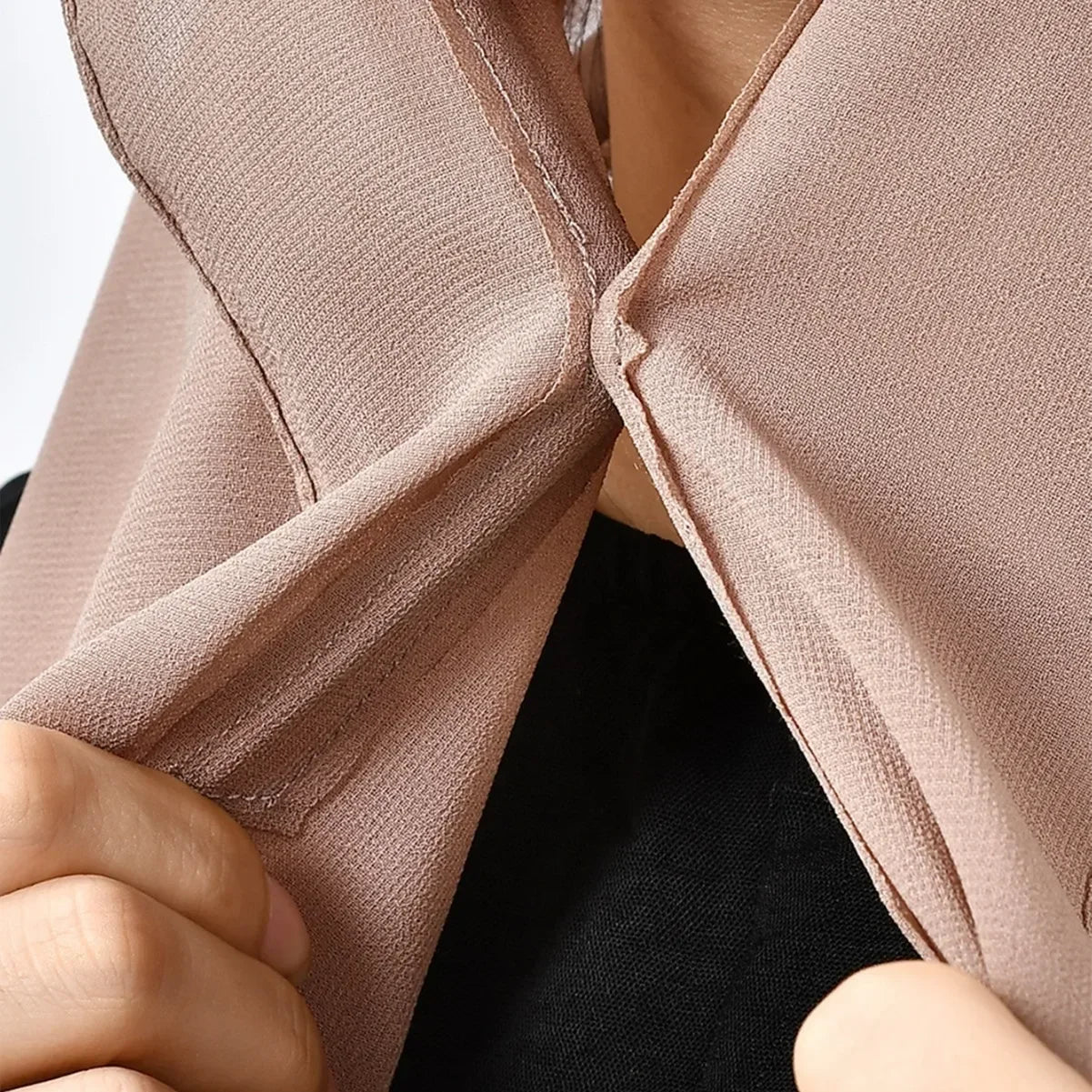 Chiffon Instant Hijab With Bulit-in Magnets Muslim Woman