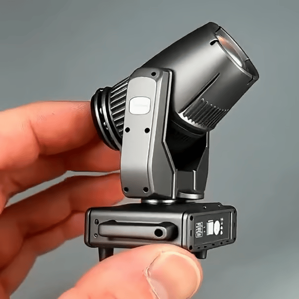 The Stage in Your Palm: Fully Functional Miniature Stage Light