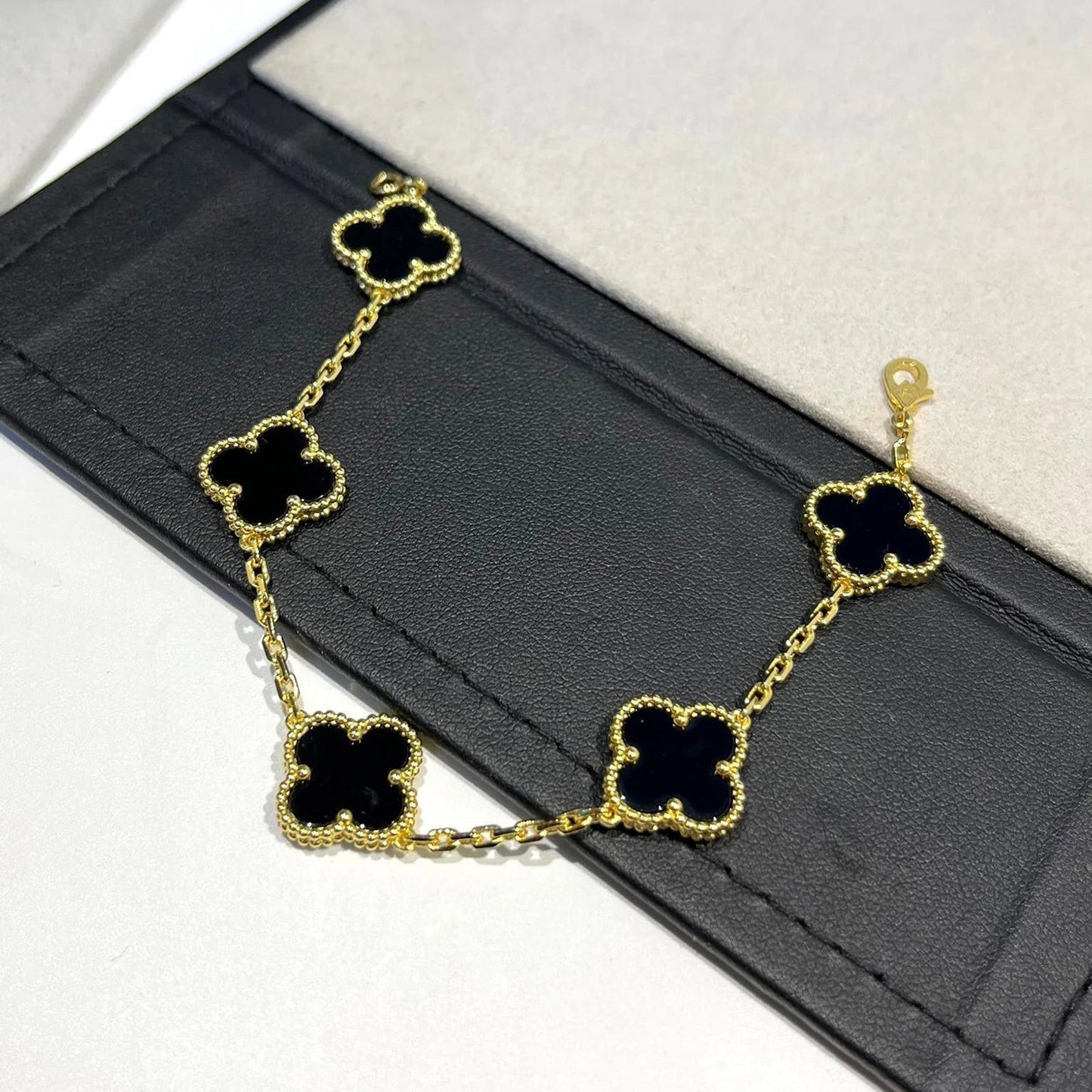 [Plus Jewelry]CLOVER  5 MOTIFS BLACK ONYX BRACELET