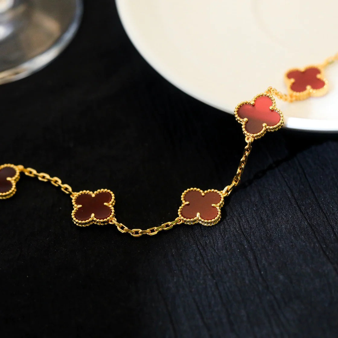 ˇShiny JewelryˇCLOVER 5 MOTIFS RED AGATE  BRACELET