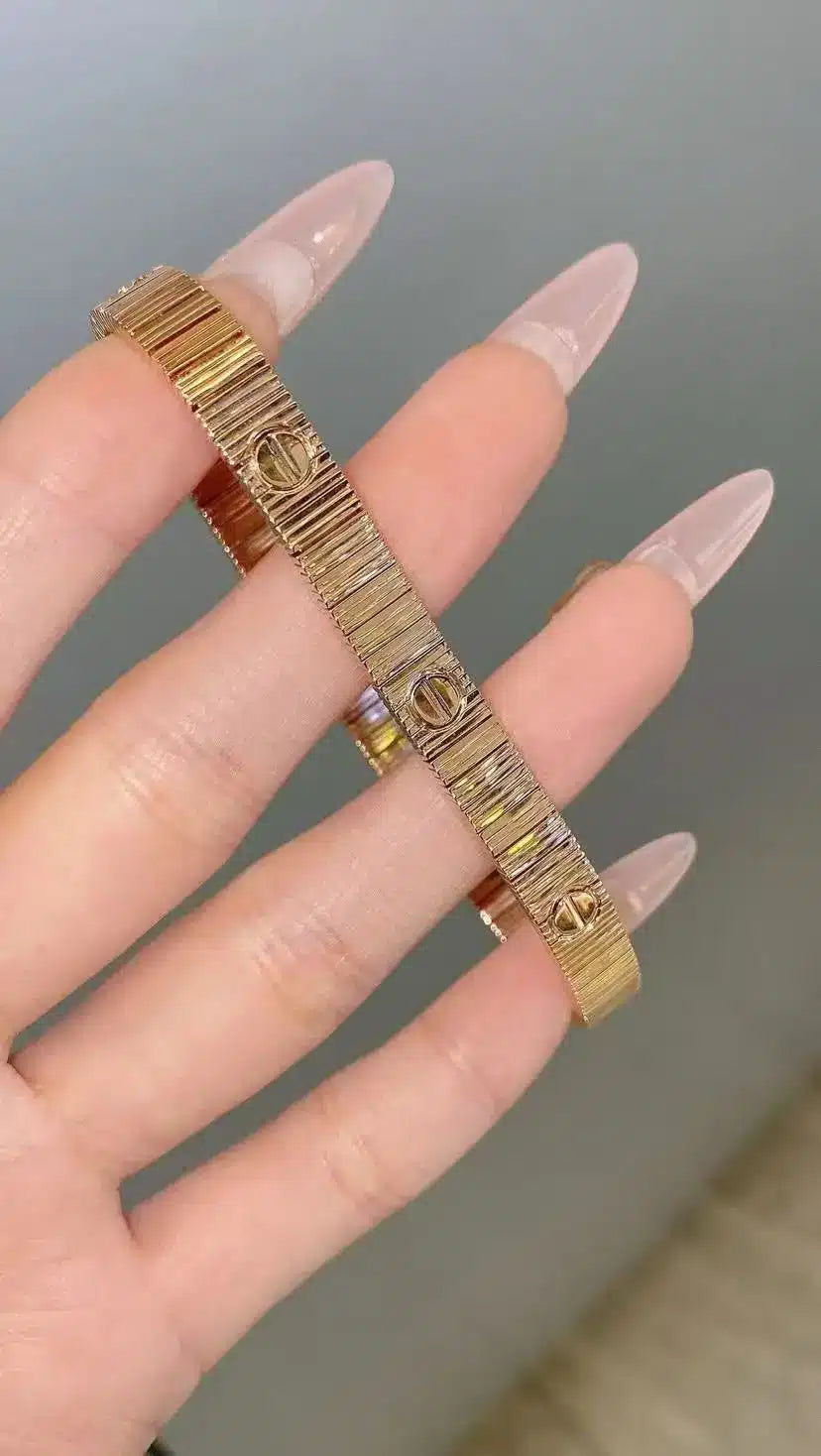 【Valerion Jewelry】 2025 NEW LOVE BRACELET BRUSHED STYLE BRACELET