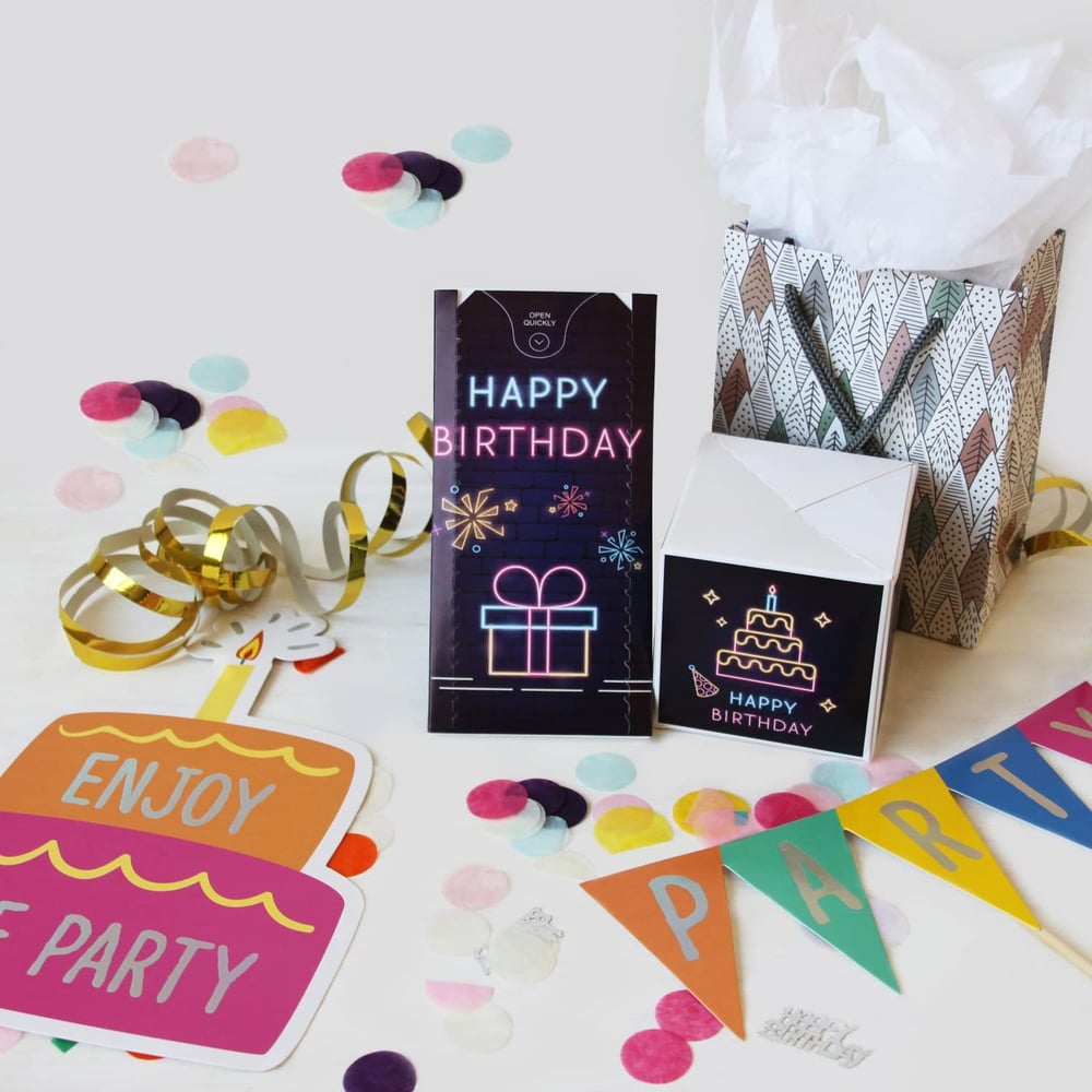 Explosion surprise gift box