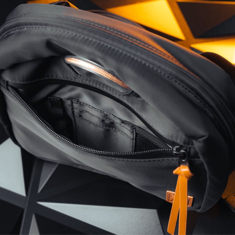 Gunslinger-Magnetic quick-release gun bag