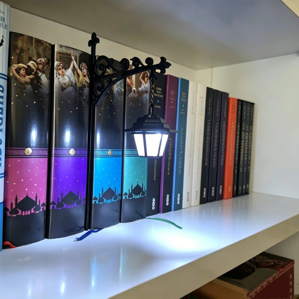Library Lantern-Decorative Bookshelf Lighting
